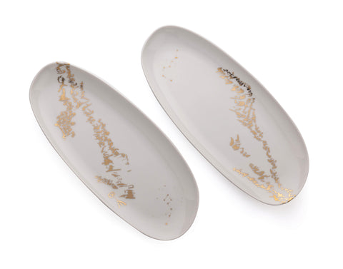 Oval serving dish - Enigmatic script 1